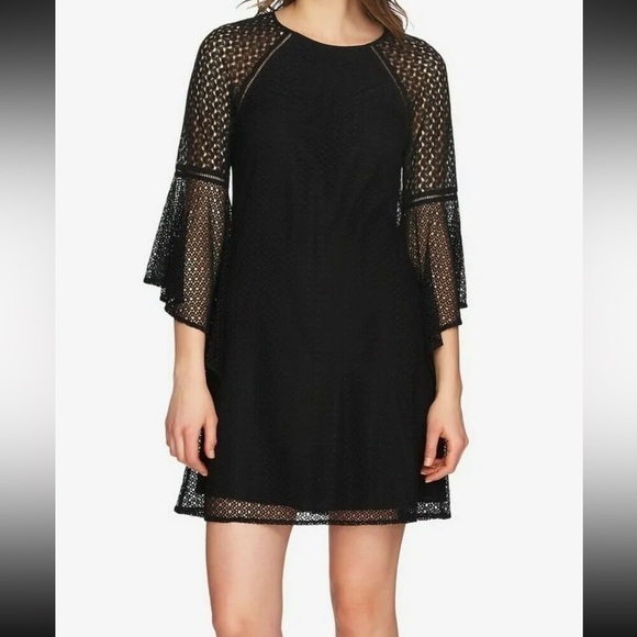 CECE Women's Keira Bell-sleeve Lace Combo Shift Dress - Picture 1 of 5